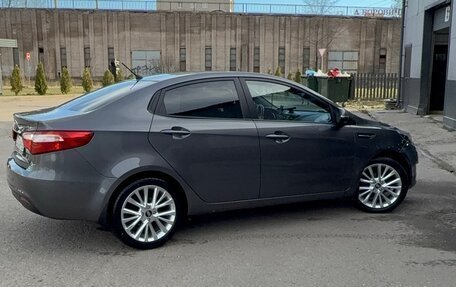 KIA Rio III рестайлинг, 2013 год, 1 050 000 рублей, 3 фотография