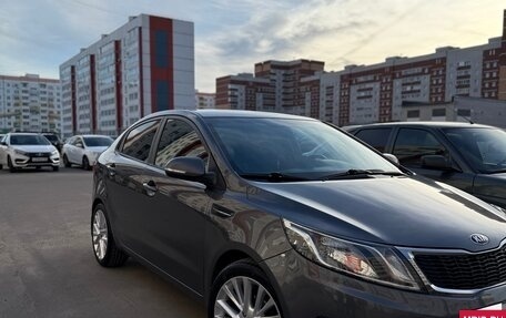 KIA Rio III рестайлинг, 2013 год, 1 050 000 рублей, 2 фотография