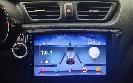 KIA Rio III рестайлинг, 2013 год, 840 000 рублей, 14 фотография