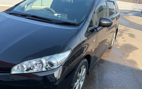 Toyota Wish II, 2012 год, 1 599 000 рублей, 2 фотография