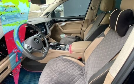 Volkswagen Touareg III, 2018 год, 5 250 000 рублей, 3 фотография