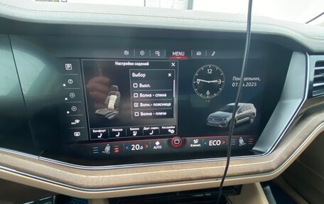 Volkswagen Touareg III, 2018 год, 5 250 000 рублей, 17 фотография