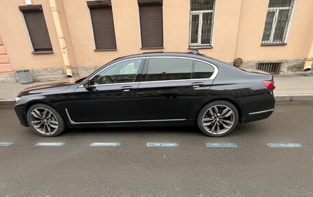 BMW 7 серия, 2019 год, 9 000 000 рублей, 2 фотография