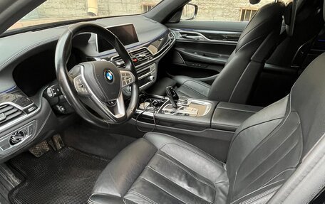 BMW 7 серия, 2019 год, 9 000 000 рублей, 11 фотография