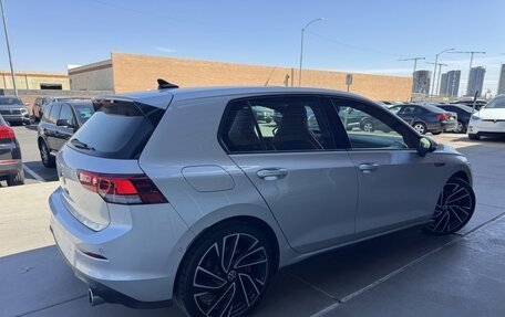 Volkswagen Golf GTI, 2022 год, 4 360 000 рублей, 6 фотография
