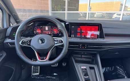 Volkswagen Golf GTI, 2022 год, 4 360 000 рублей, 10 фотография