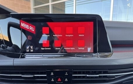 Volkswagen Golf GTI, 2022 год, 4 360 000 рублей, 15 фотография
