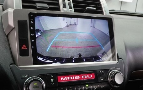 Toyota Land Cruiser Prado 150 рестайлинг 2, 2015 год, 3 299 000 рублей, 13 фотография
