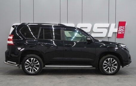 Toyota Land Cruiser Prado 150 рестайлинг 2, 2015 год, 3 299 000 рублей, 5 фотография