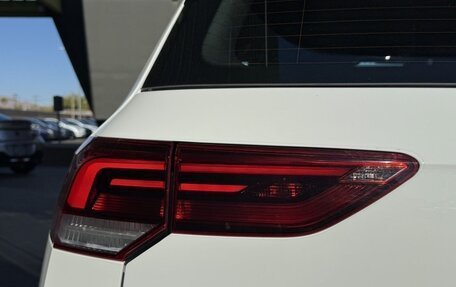 Volkswagen Golf R, 2022 год, 5 180 000 рублей, 11 фотография