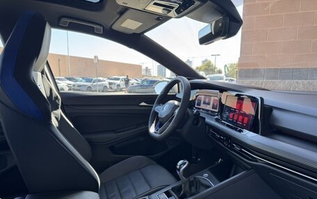 Volkswagen Golf R, 2022 год, 5 180 000 рублей, 38 фотография