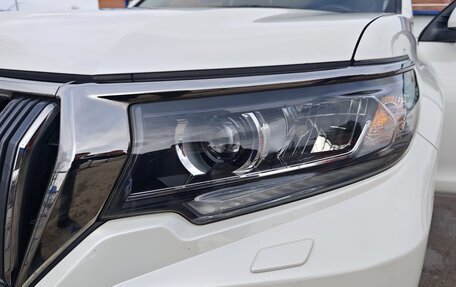 Toyota Land Cruiser Prado 150 рестайлинг 2, 2018 год, 4 990 000 рублей, 4 фотография