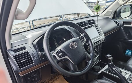 Toyota Land Cruiser Prado 150 рестайлинг 2, 2018 год, 4 990 000 рублей, 9 фотография