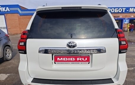 Toyota Land Cruiser Prado 150 рестайлинг 2, 2018 год, 4 990 000 рублей, 5 фотография