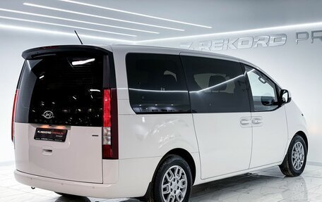 Hyundai Staria, 2021 год, 5 500 000 рублей, 8 фотография