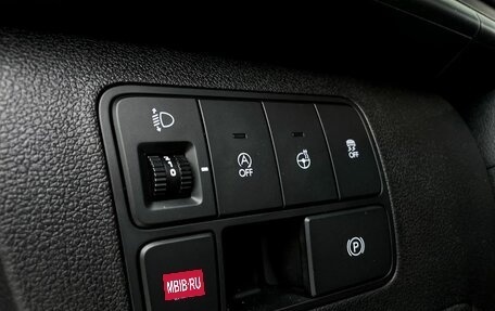 Hyundai Staria, 2021 год, 5 500 000 рублей, 16 фотография