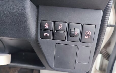 Daihatsu Hijet X, 2019 год, 1 000 000 рублей, 17 фотография