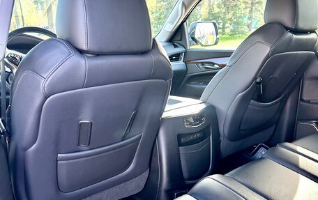 Cadillac Escalade IV, 2018 год, 7 300 000 рублей, 9 фотография