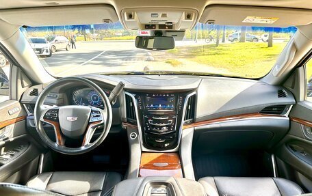 Cadillac Escalade IV, 2018 год, 7 300 000 рублей, 10 фотография
