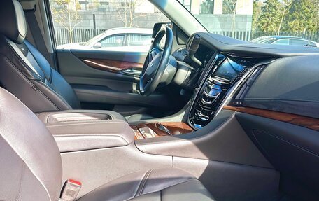Cadillac Escalade IV, 2018 год, 7 300 000 рублей, 8 фотография