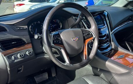 Cadillac Escalade IV, 2018 год, 7 300 000 рублей, 15 фотография