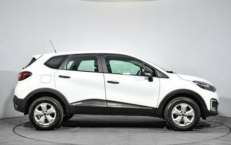 Renault Kaptur I рестайлинг, 2018 год, 1 110 000 рублей, 4 фотография