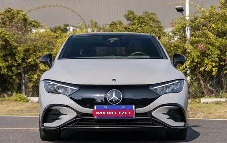 Mercedes-Benz EQE, 2023 год, 4 500 000 рублей, 2 фотография