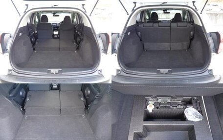 Honda Vezel, 2014 год, 1 185 000 рублей, 10 фотография