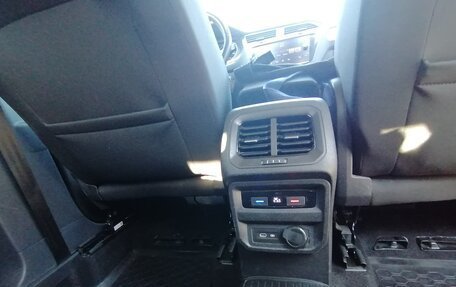 Volkswagen Tiguan II, 2021 год, 13 фотография