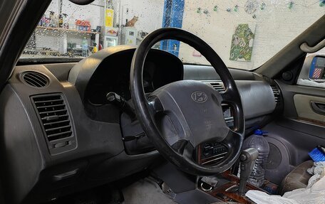 Hyundai Terracan I, 2004 год, 550 000 рублей, 6 фотография