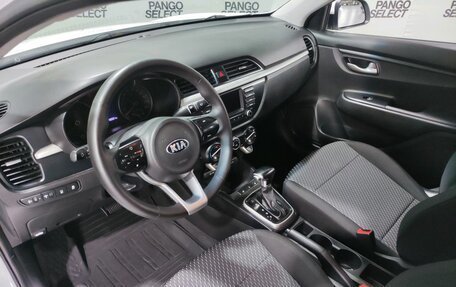 KIA Rio IV, 2017 год, 1 200 000 рублей, 10 фотография