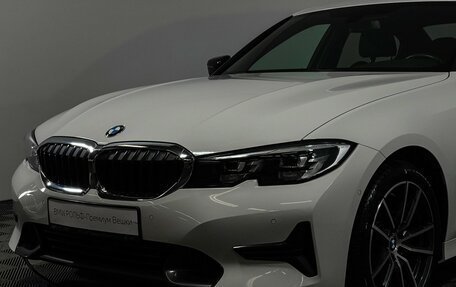 BMW 3 серия, 2021 год, 3 897 000 рублей, 18 фотография