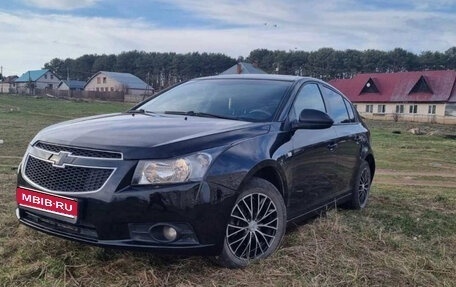 Chevrolet Cruze II, 2012 год, 800 000 рублей, 1 фотография
