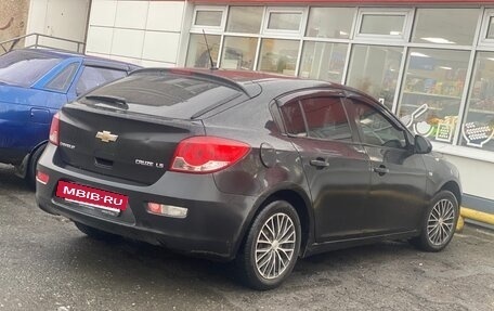 Chevrolet Cruze II, 2012 год, 800 000 рублей, 2 фотография