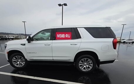 GMC Yukon IV, 2022 год, 8 252 000 рублей, 2 фотография