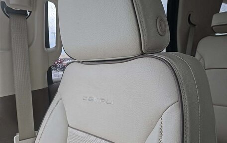 GMC Yukon IV, 2022 год, 8 252 000 рублей, 17 фотография
