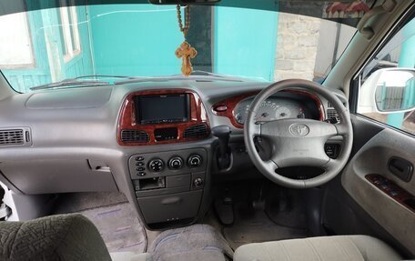 Toyota Town Ace III, 2000 год, 700 000 рублей, 20 фотография
