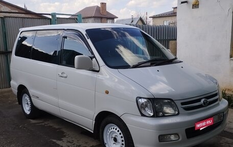 Toyota Town Ace III, 2000 год, 700 000 рублей, 12 фотография