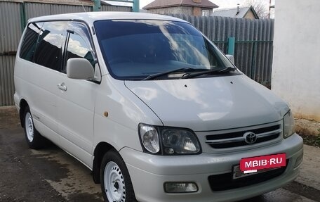 Toyota Town Ace III, 2000 год, 700 000 рублей, 13 фотография