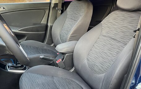 Hyundai Solaris II рестайлинг, 2014 год, 895 000 рублей, 36 фотография
