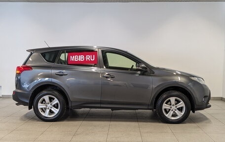 Toyota RAV4, 2013 год, 1 650 000 рублей, 4 фотография