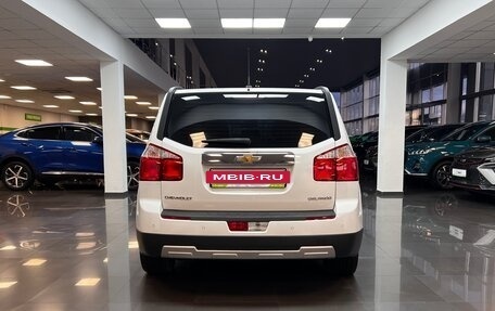 Chevrolet Orlando I, 2013 год, 1 295 000 рублей, 4 фотография