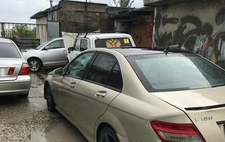 Mercedes-Benz C-Класс, 2010 год, 730 000 рублей, 3 фотография