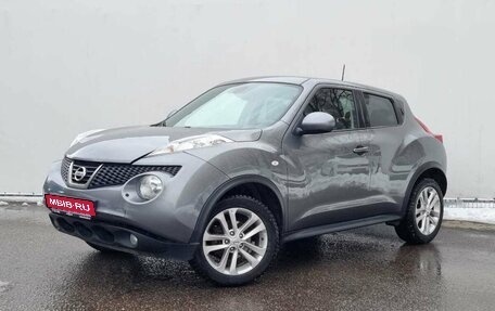 Nissan Juke II, 2011 год, 990 000 рублей, 1 фотография