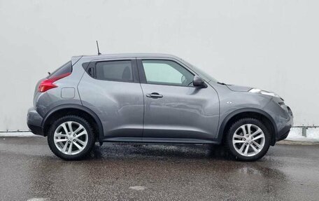 Nissan Juke II, 2011 год, 990 000 рублей, 4 фотография