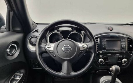 Nissan Juke II, 2011 год, 990 000 рублей, 12 фотография