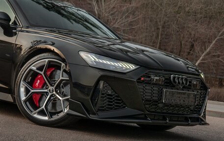 Audi RS 6, 2024 год, 21 000 000 рублей, 5 фотография