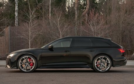 Audi RS 6, 2024 год, 21 000 000 рублей, 10 фотография