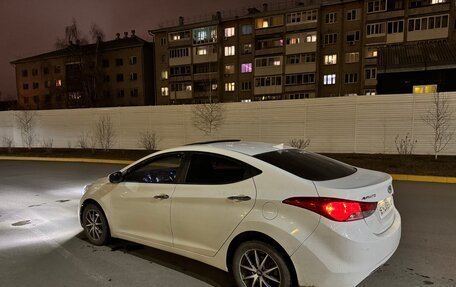 Hyundai Avante, 2011 год, 1 250 000 рублей, 3 фотография