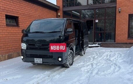 Toyota RegiusAce, 2017 год, 4 000 000 рублей, 7 фотография